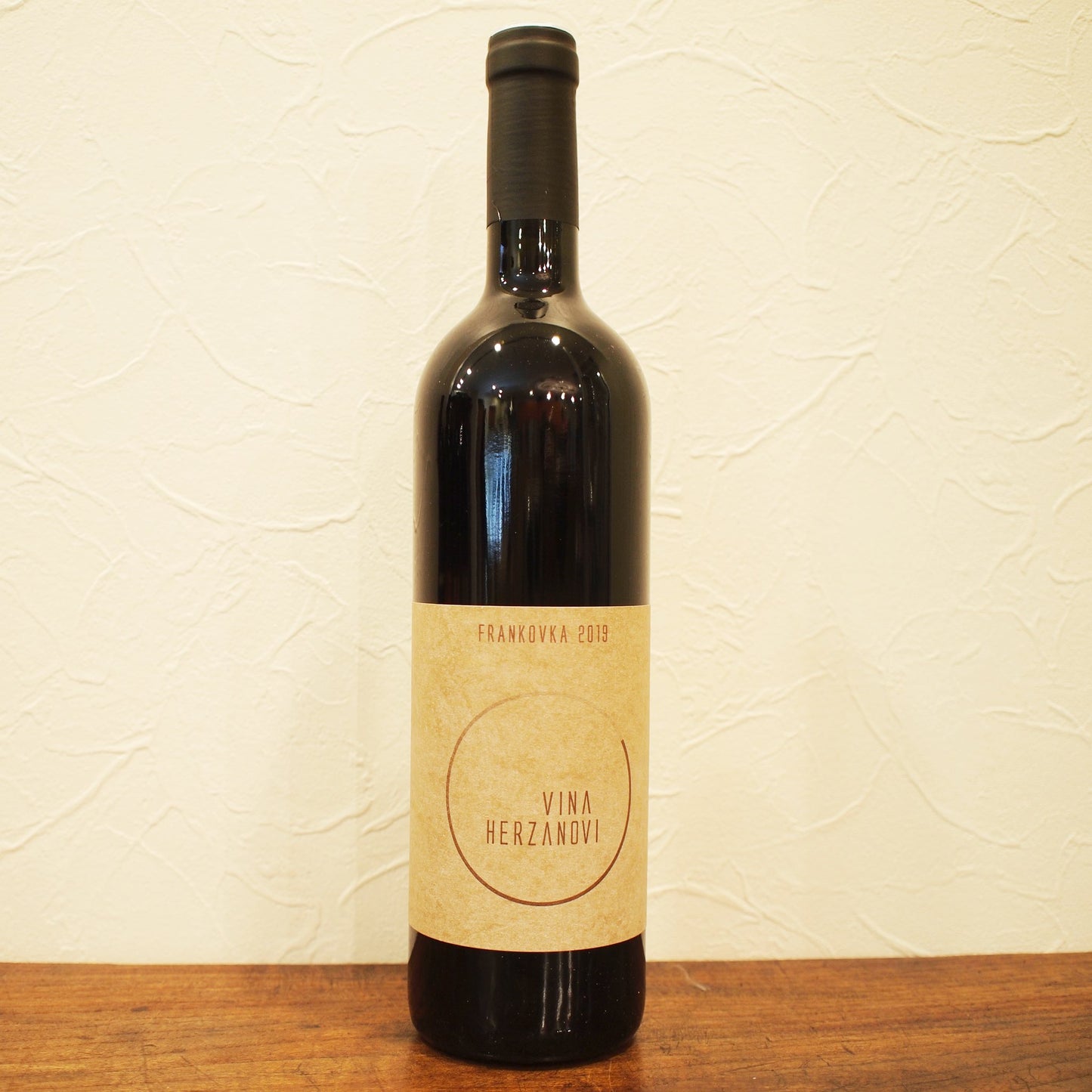 フランコフカ 2019 24ヶ月 / ヴィーニャ・ヘルザノヴィ