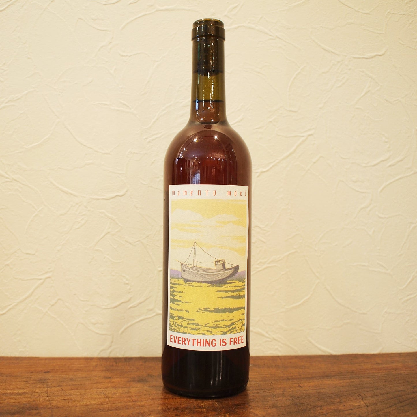 エヴリシング・イズ・フリー 2023 / モメント・モリ・ワインズ