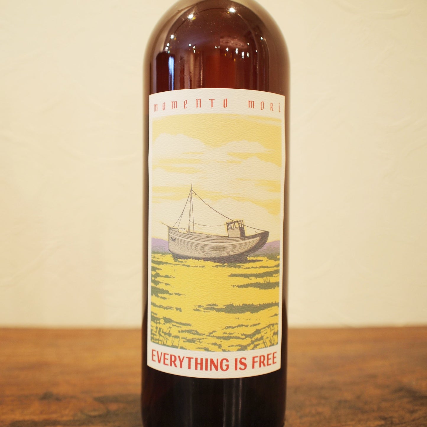 エヴリシング・イズ・フリー 2023 / モメント・モリ・ワインズ